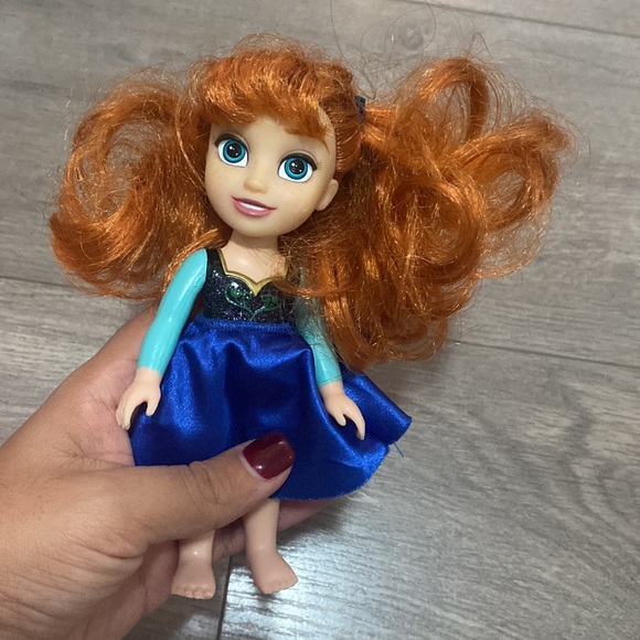 Disney Animator’s Princess Toy - Picture 4 of 4